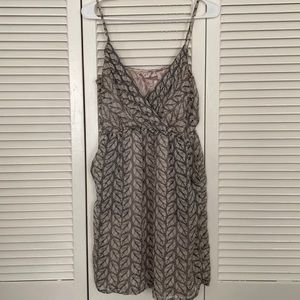Forever 21 dress leaf print size M